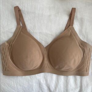 Honeylove Silhouette Bra 1X 40C/D Beige Nude Wireless